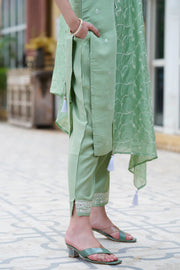 Aarna Embroidered Cotton Silk Kurta Set