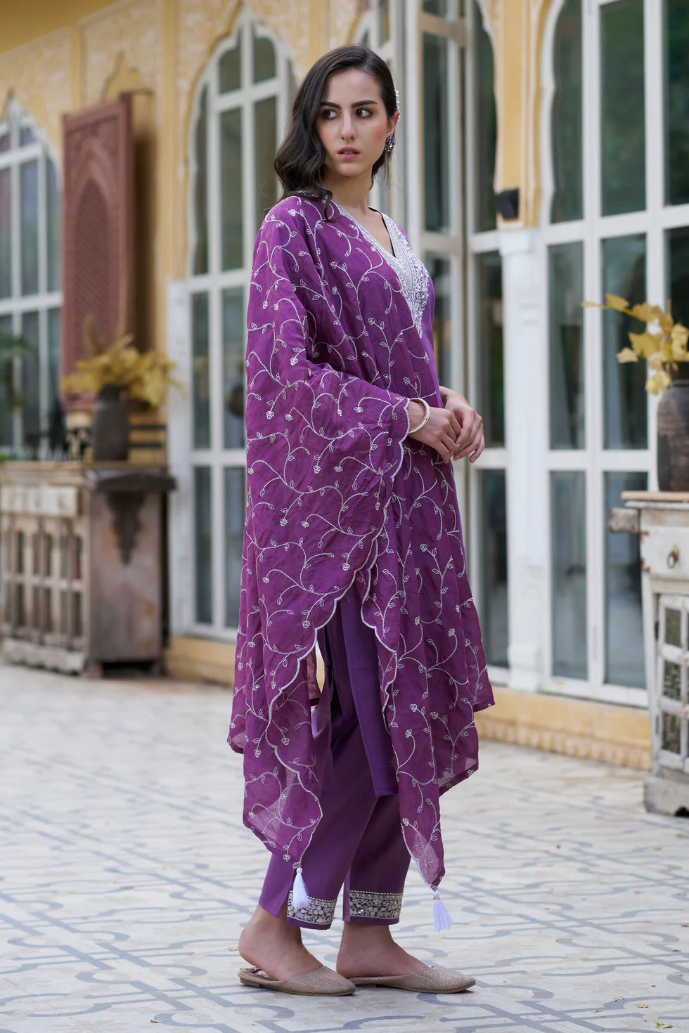 Aarna Embroidered Cotton Silk Kurta Set