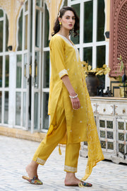 Aarna Embroidered Cotton Silk Kurta Set