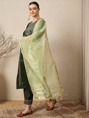 Zehra Embroidered Kurta Set