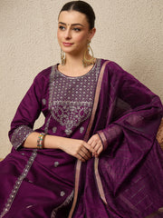 Zehra Embroidered Kurta Set