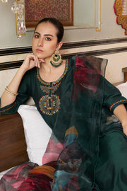 Aarna Embroidered Kurta Set