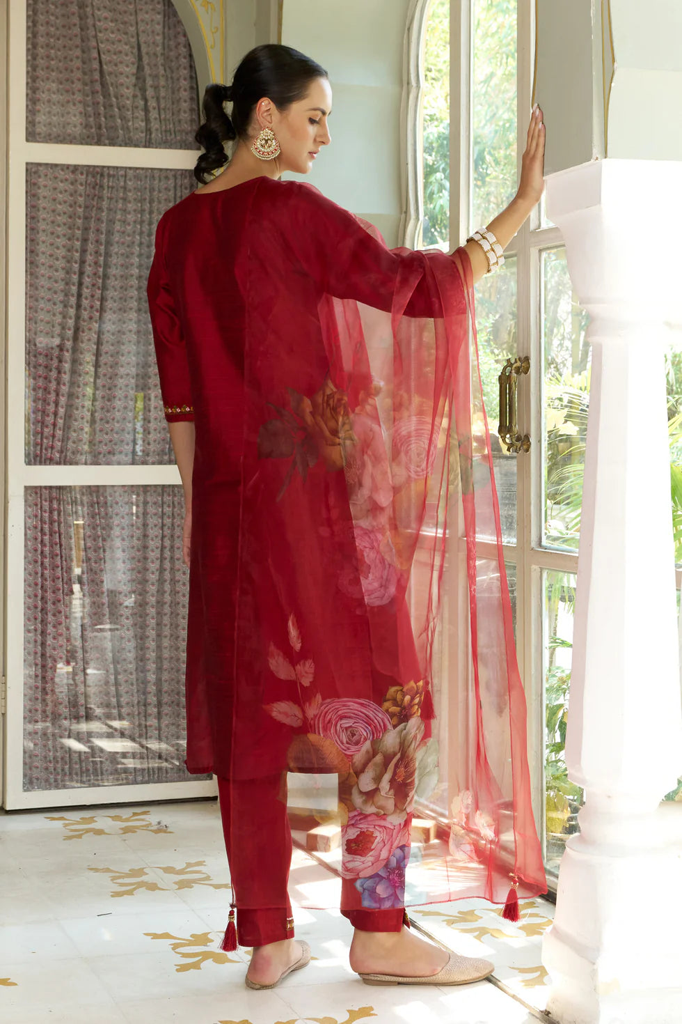 Aarna Embroidered Kurta Set