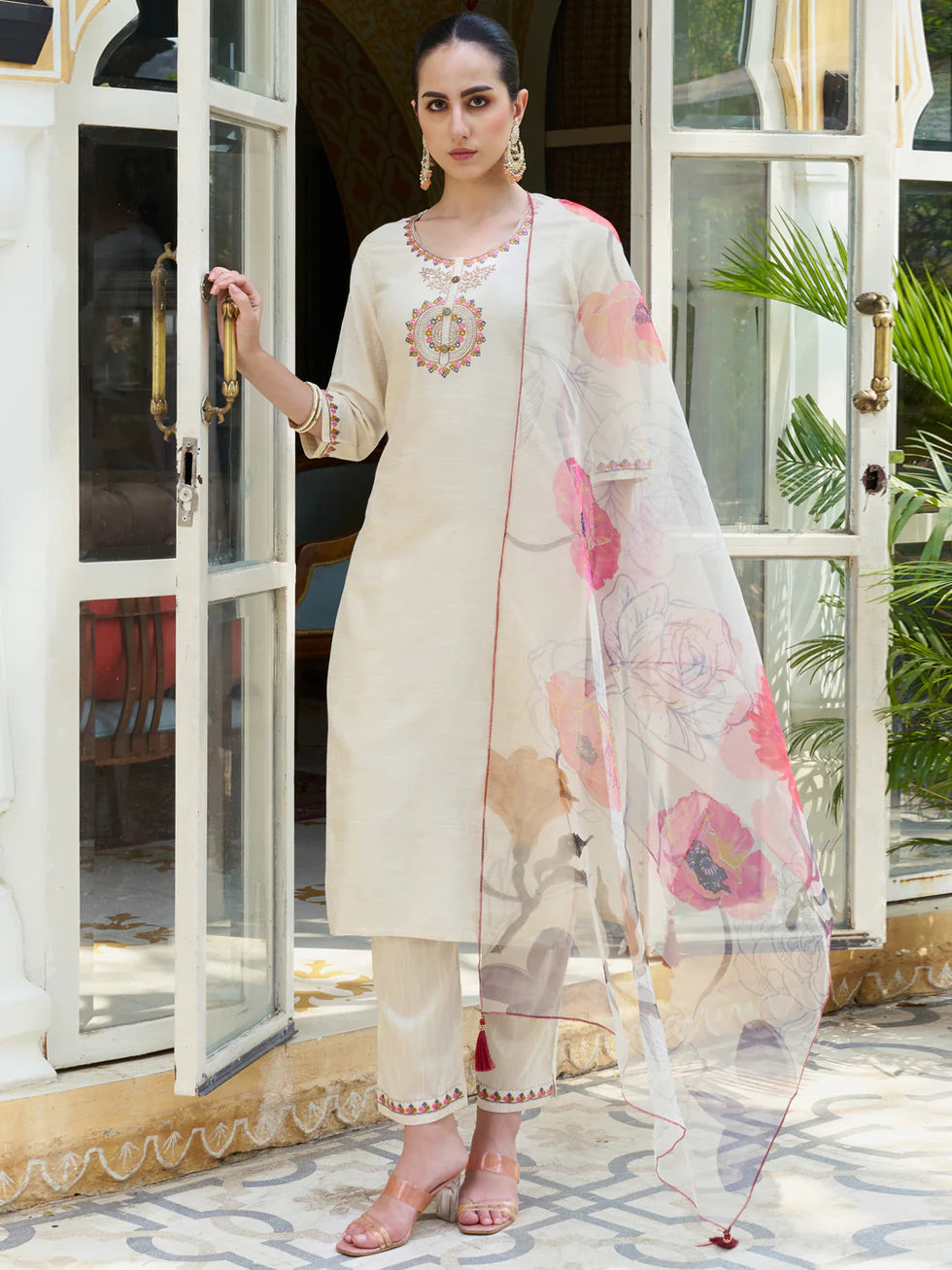 Aarna Embroidered Kurta Set