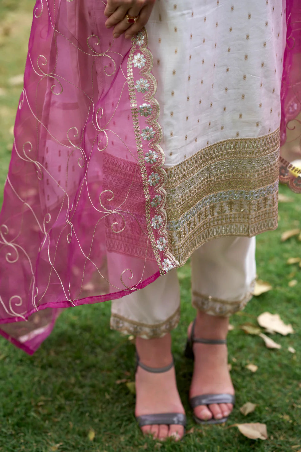 Aarna Embroidered Kurta Set