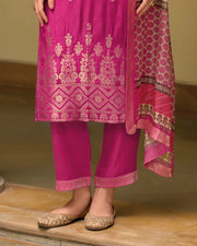Ira Silk Blend Kurta Set
