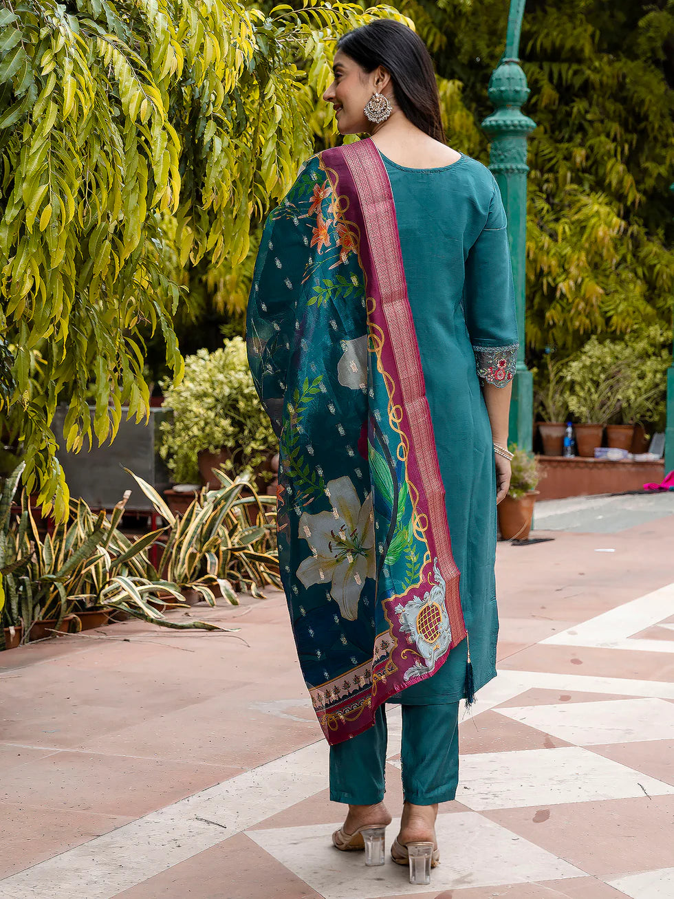 Ira Embroidered Silk Kurta Set