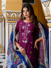 Ira Floral Silk Kurta Set