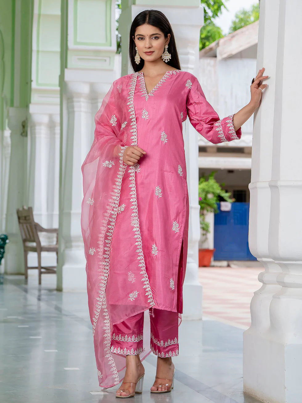 Ziva Embroidered Kurta Set