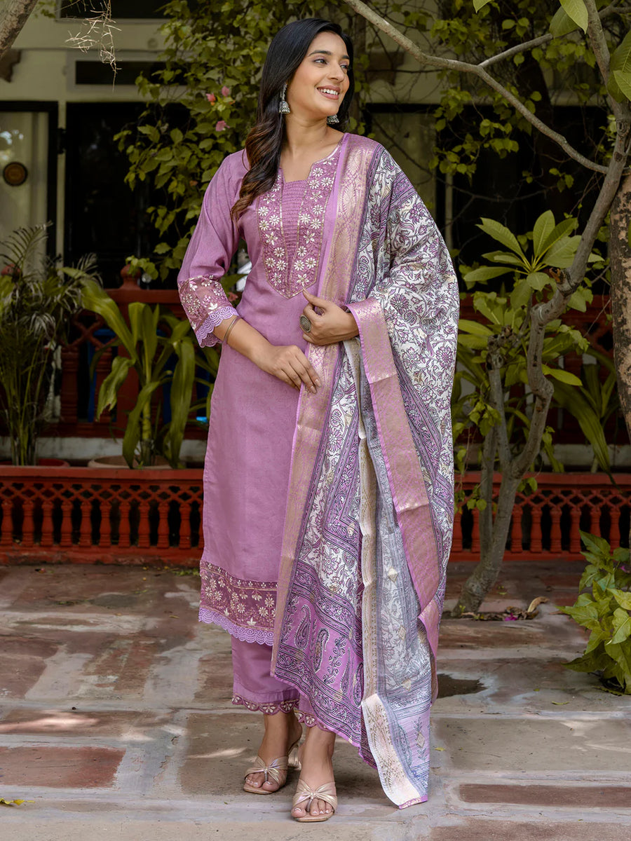 Zarmina Lilac Embroidered Kurta Set
