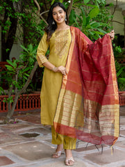 Aarna Embroidered Kurta Set