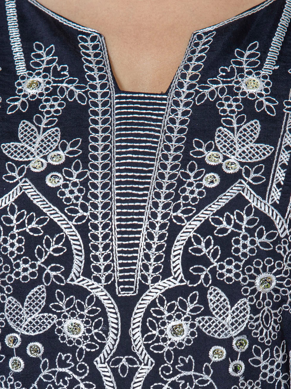 Meher Embroidered Kurta Set