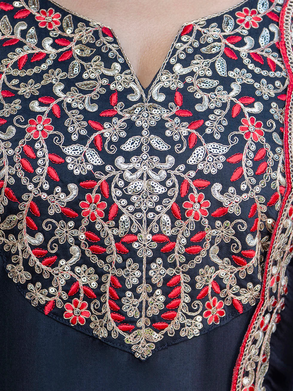Zaria Festive Kurta Set