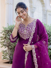 Zaria Festive Kurta Set
