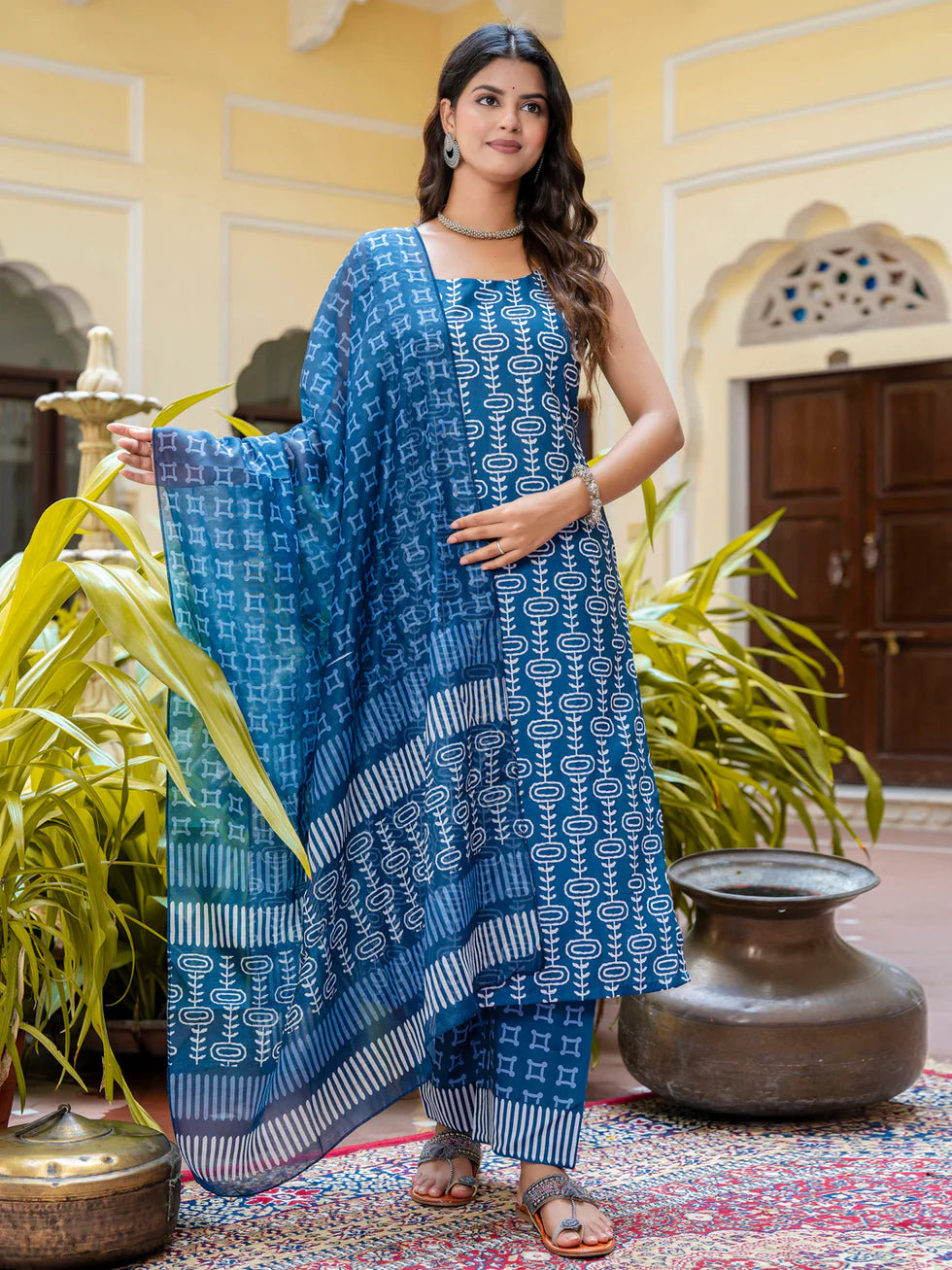 Rhea Classic Kurta Set