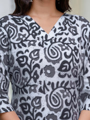 Ruhani Monochrome Kurta Set