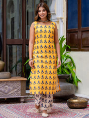 Noor Paisley Kurta Set