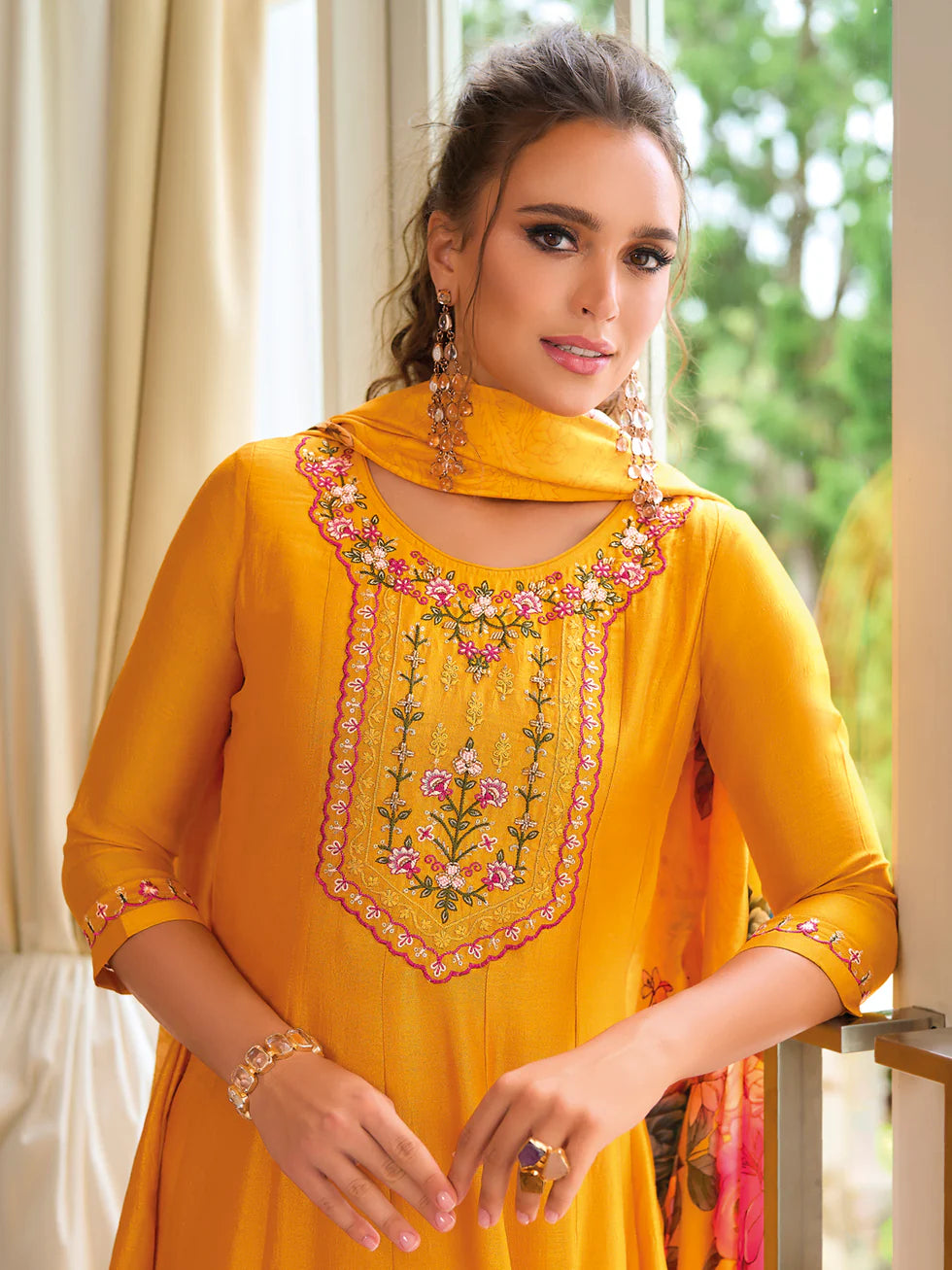 Zoya Festive Anarkali Set