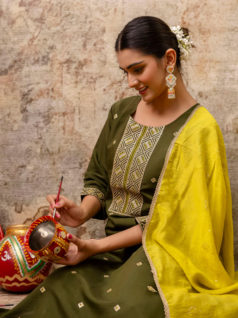 Floral Embroidered Silk Round Neck Kurta Trouser & Dupatta Set