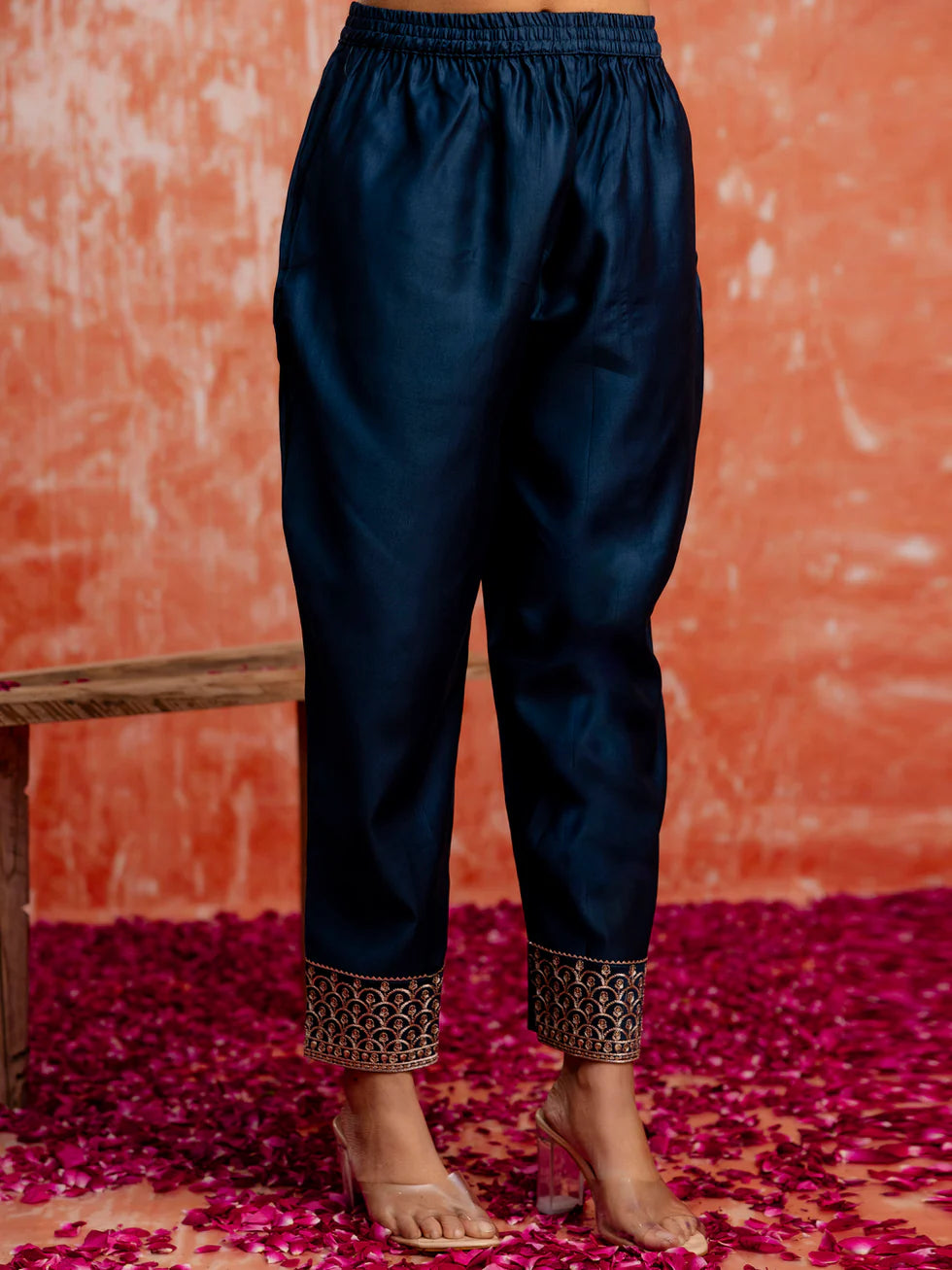 Floral embroidered Viscose_Rayon V_neck Kurta Trouser & Dupatta Set