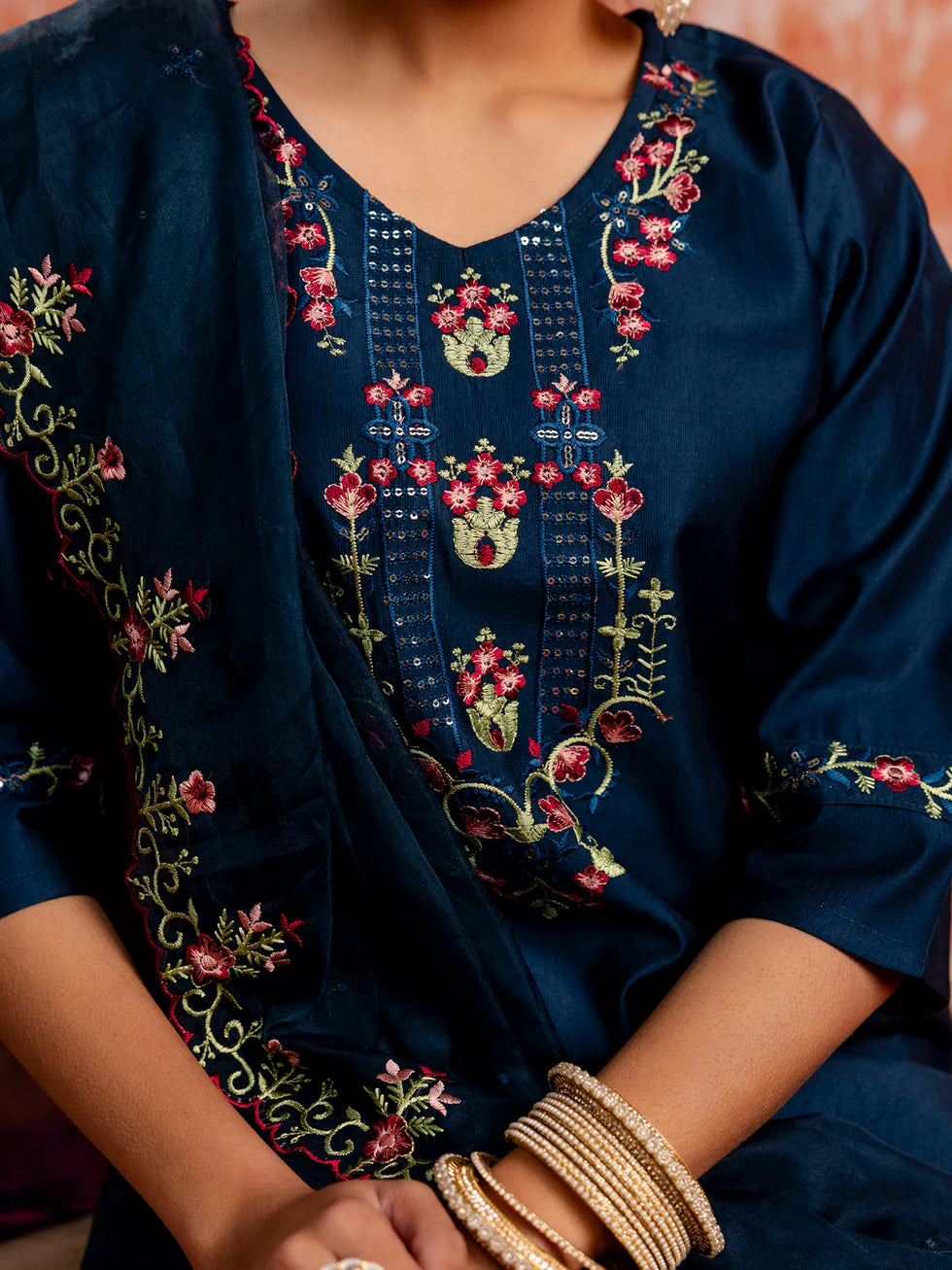 Floral Embroidered Viscose_Rayon V_Neck Kurta Trouser & Dupatta Set
