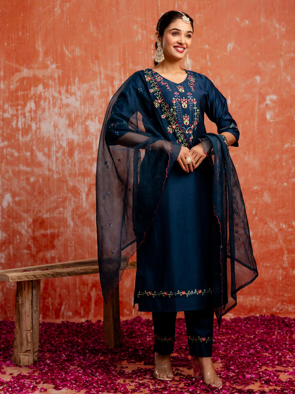 Floral Embroidered Viscose_Rayon V_Neck Kurta Trouser & Dupatta Set