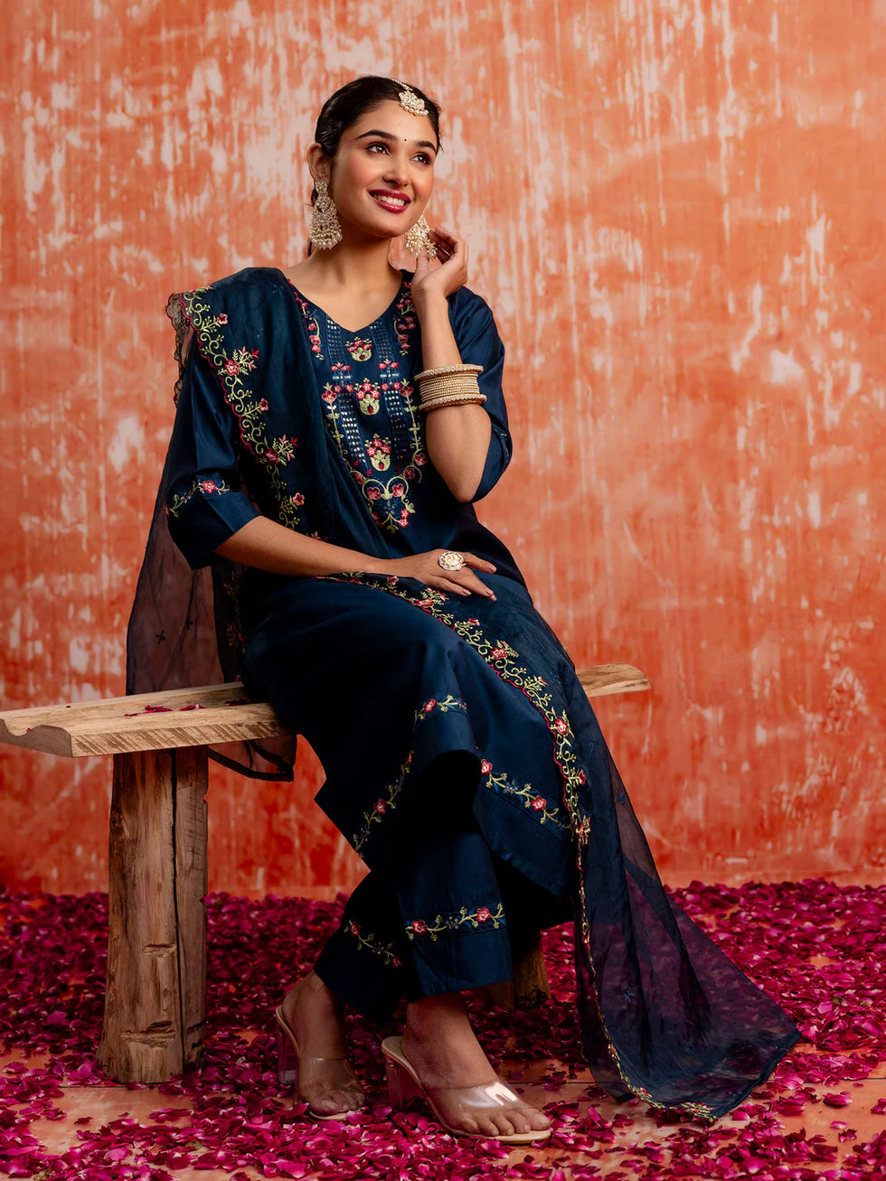 Floral Embroidered Viscose_Rayon V_Neck Kurta Trouser & Dupatta Set