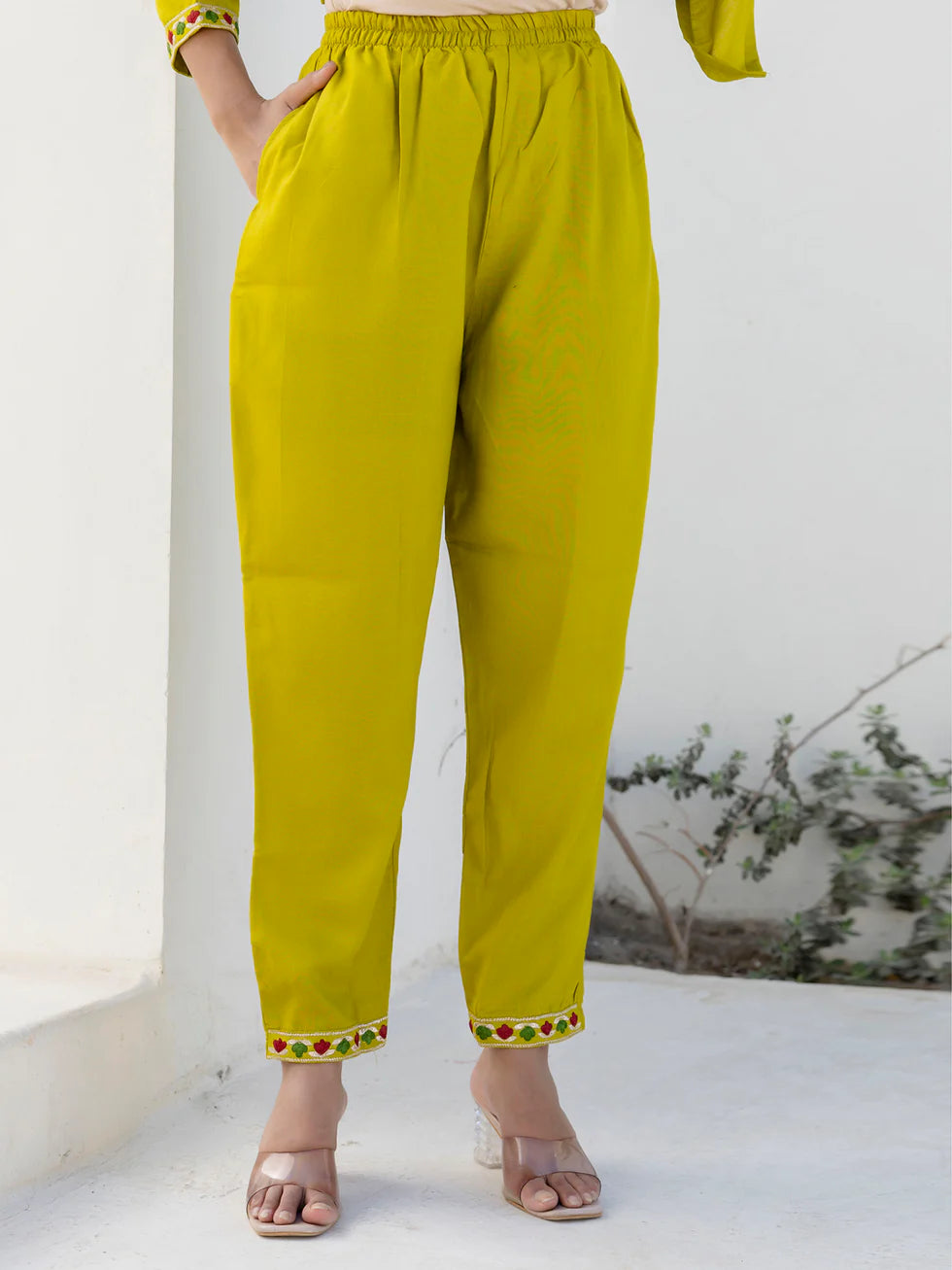 Floral Embroidered Pure Cotton Round Neck Kurta Trouser And Dupatta Set