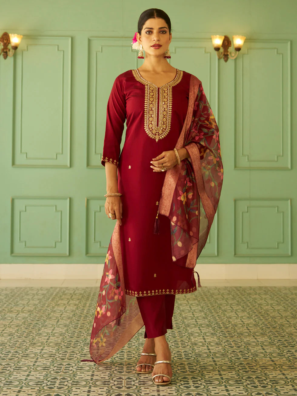 Floral Embroidered Silk Blend Round Neck Kurta Trouser & Dupatta Set