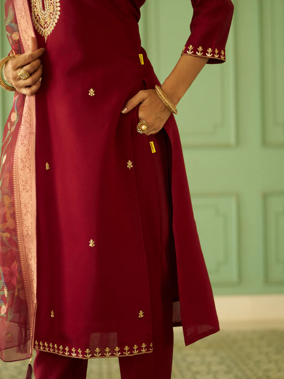 Floral Embroidered Silk Blend Round Neck Kurta Trouser & Dupatta Set