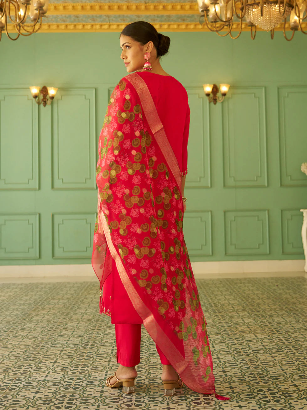 Floral Embroidered Silk Blend V Neck Kurta Trouser & Dupatta Set