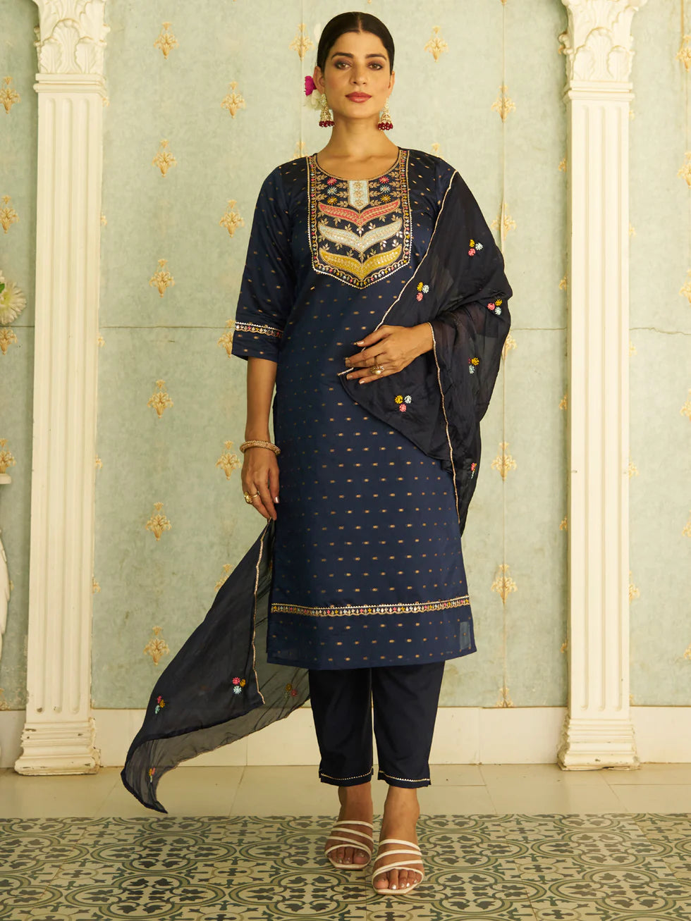 Floral Embroidered Chanderi Silk Round Neck Kurta Trouser And Dupatta Set