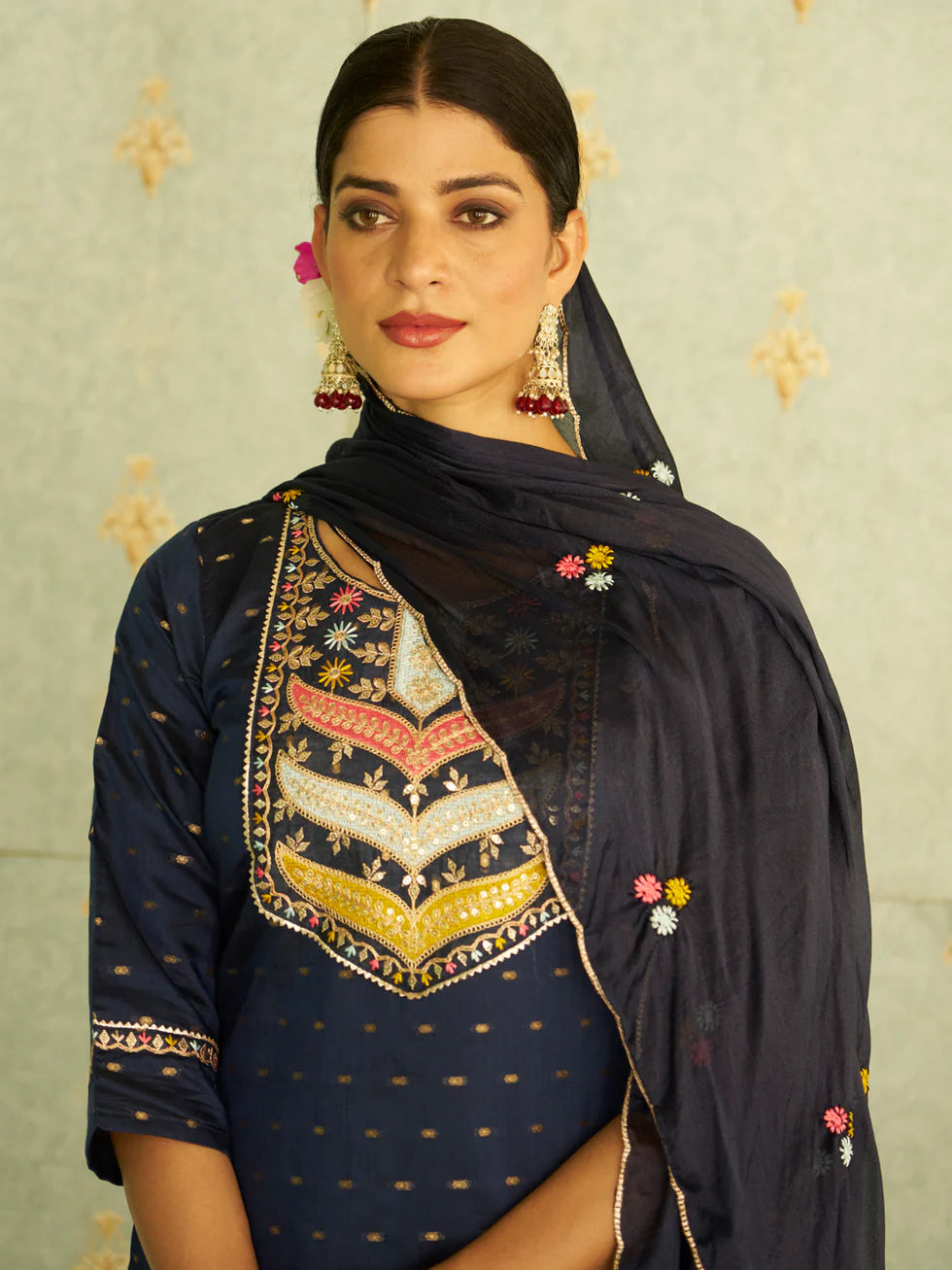 Floral Embroidered Chanderi Silk Round Neck Kurta Trouser And Dupatta Set