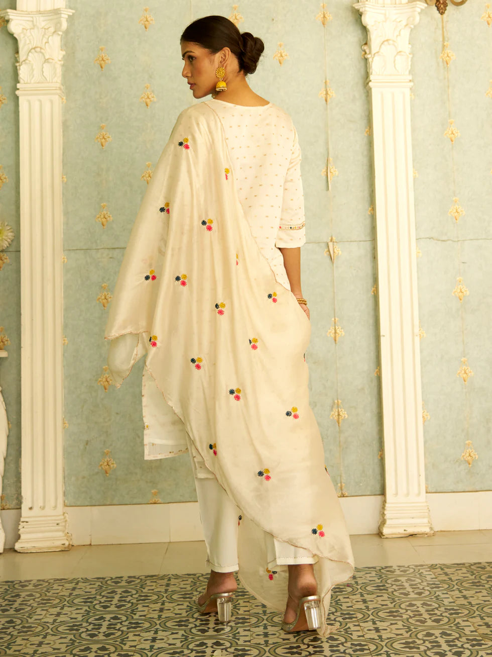 Floral Embroidered Kurta Set