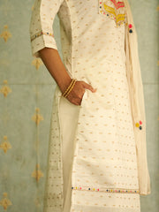 Noor Off-White Embroidered Kurta Set