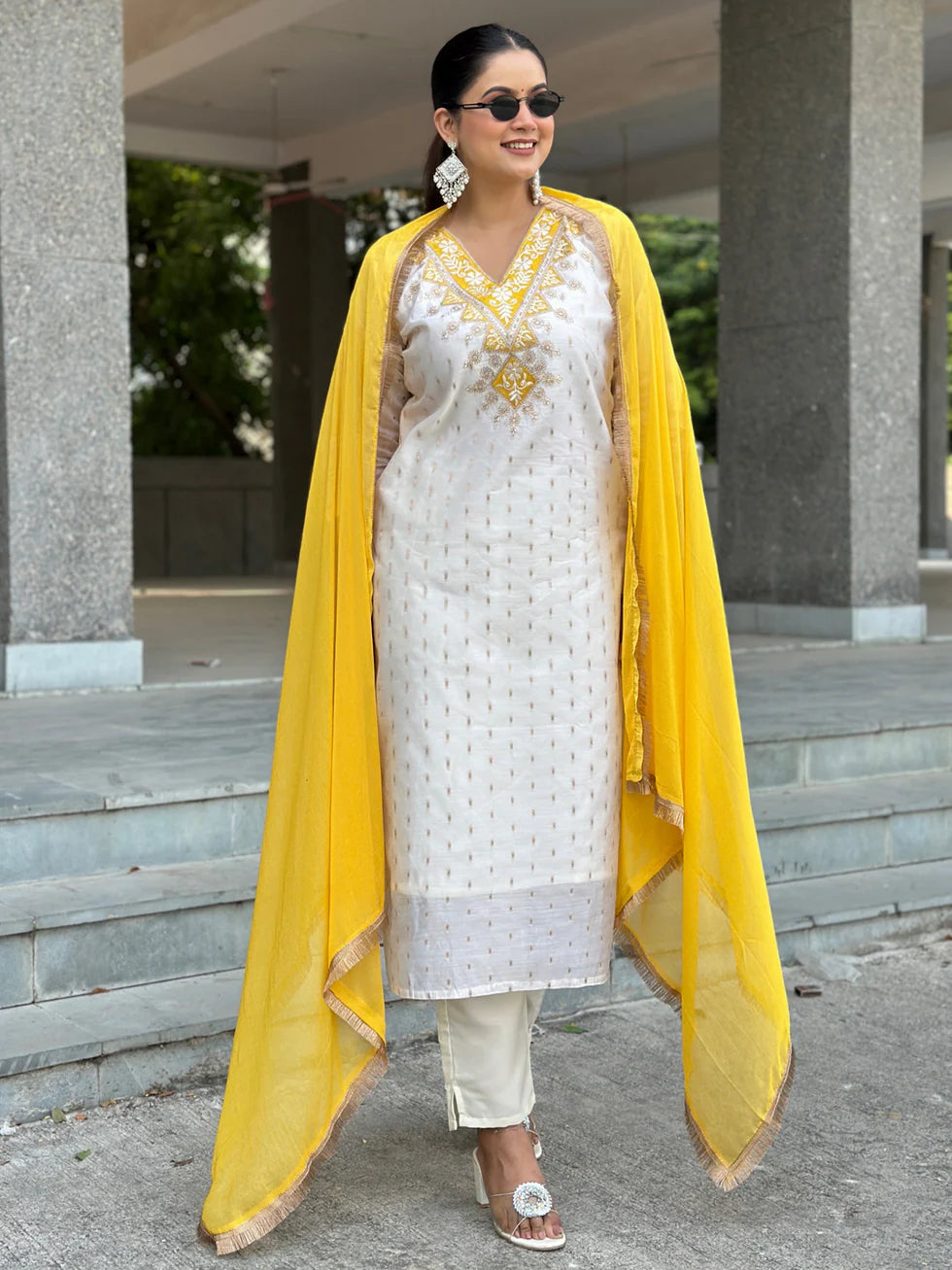 Sunshine Ivory Festive Set