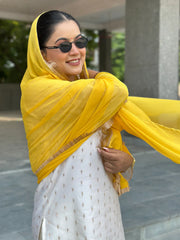Sunshine Ivory Festive Set