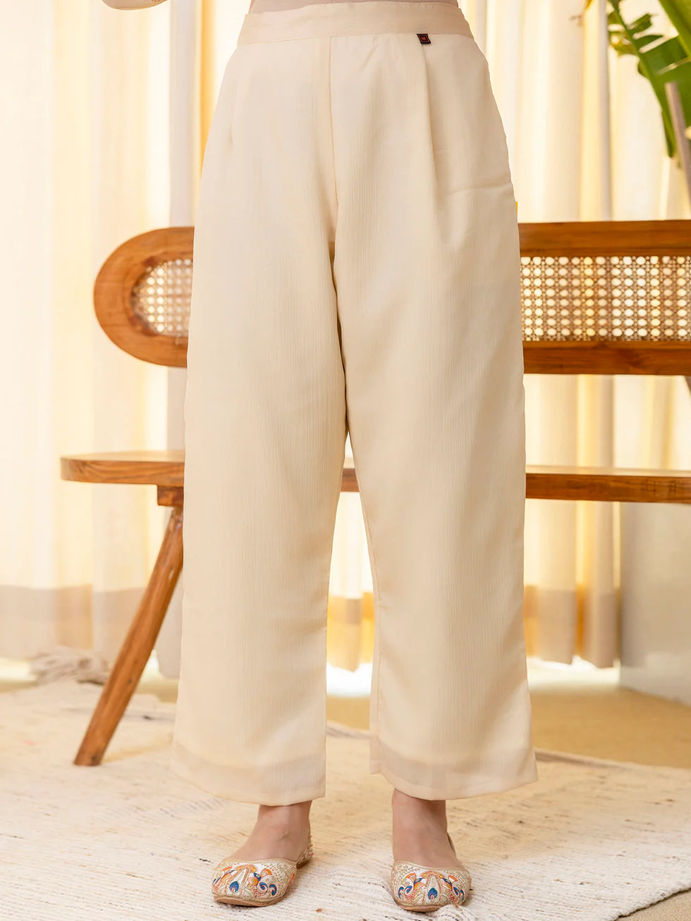 Floral Embroidered Chinon V_Neck Kurta Trouser & Dupatta Set