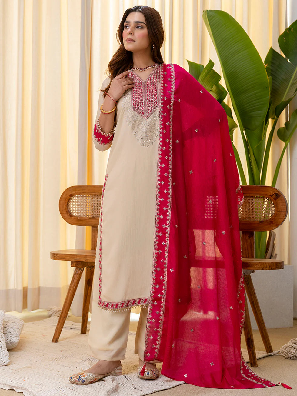 Floral Embroidered Chinon V_Neck Kurta Trouser & Dupatta Set
