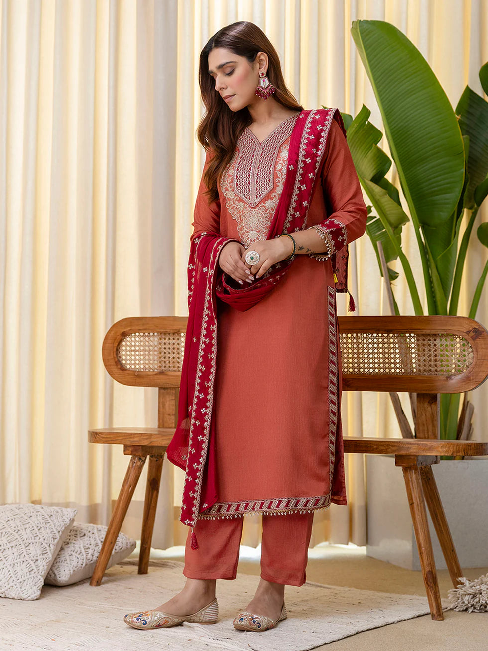Floral Embroidered Chinon V_Neck Kurta Trouser & Dupatta Set