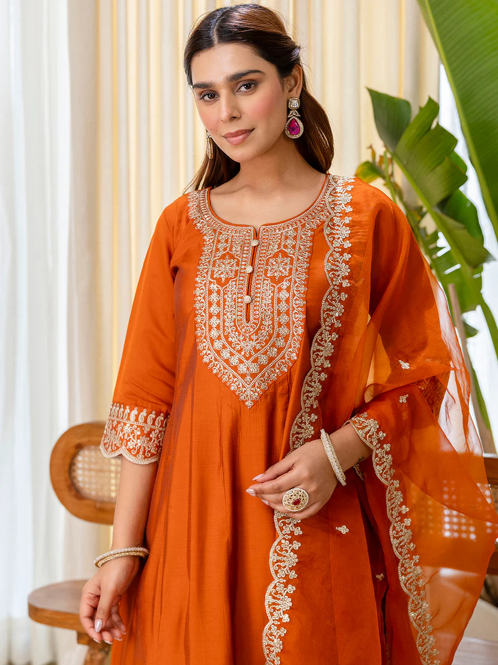 Ira Embroidered Silk Kurta Set