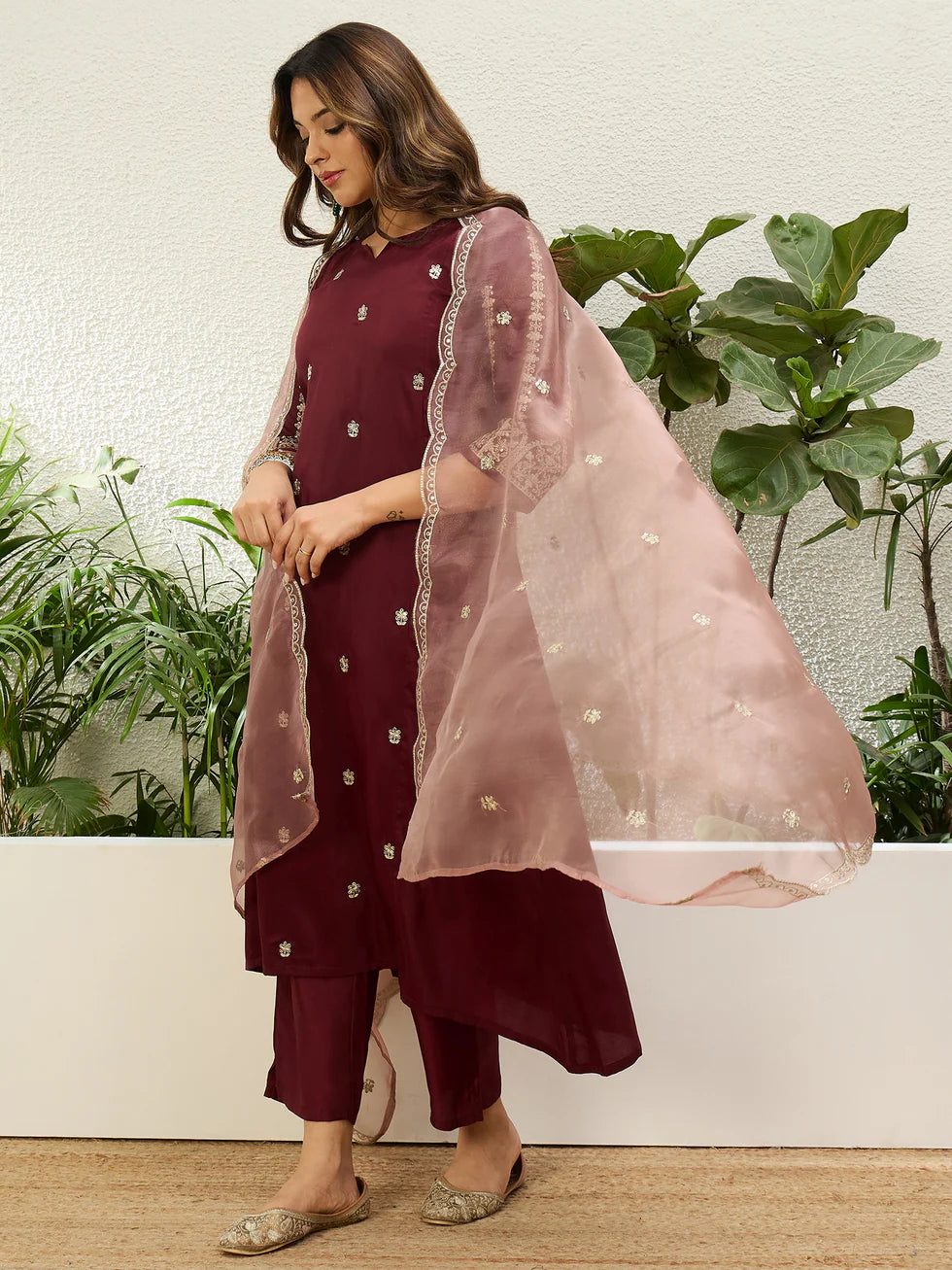 Ira Embroidered Chinon Kurta Set
