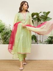 Ira Embroidered Chanderi Kurta Set