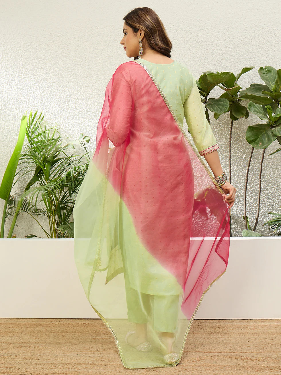 Ira Embroidered Chanderi Kurta Set
