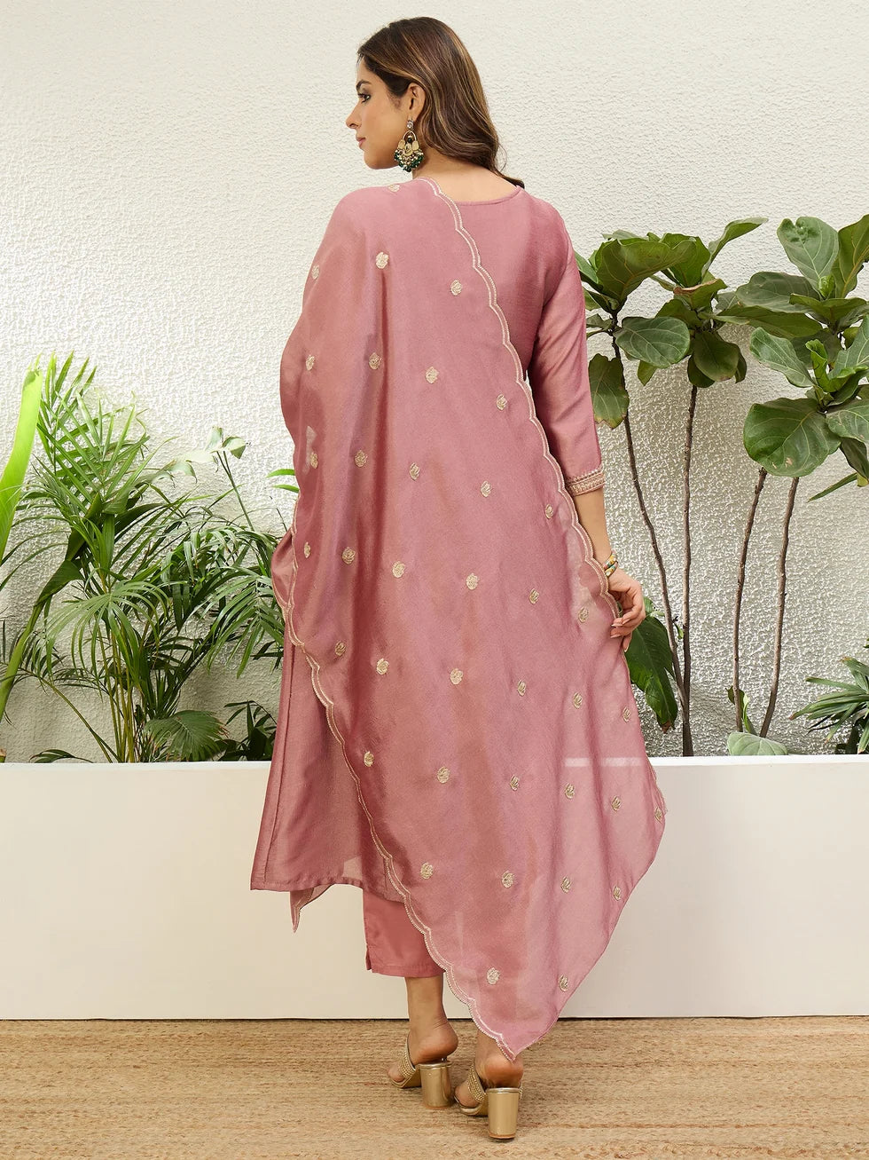 Padma Women's Mauve Pink Embroidered Yoke Design Flared Kurta Set