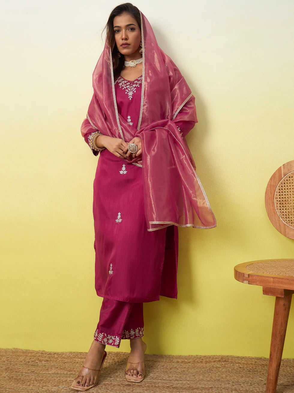 Ira Embroidered Silk Kurta Set