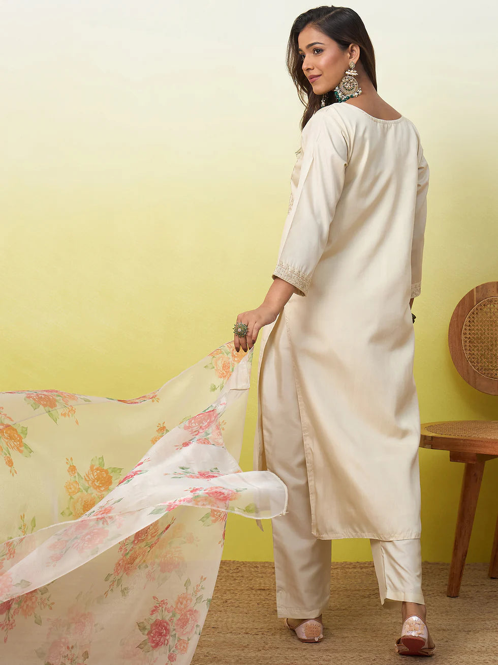 Ira Embroidered Silk Kurta Set