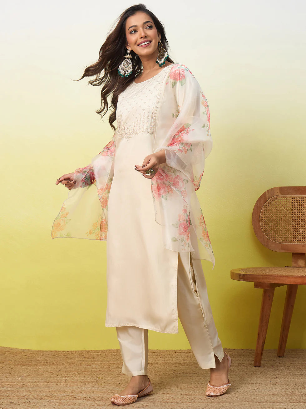 Ira Embroidered Silk Kurta Set