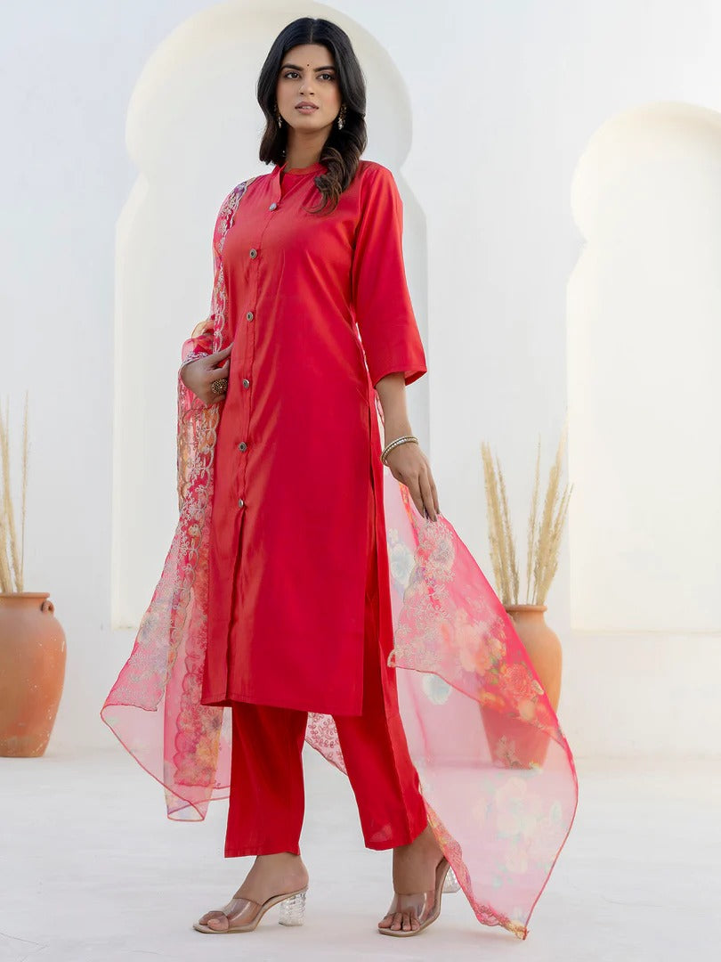 Red Shimmer Silk Kurta Set with Embroidered Organza Dupatta for Women