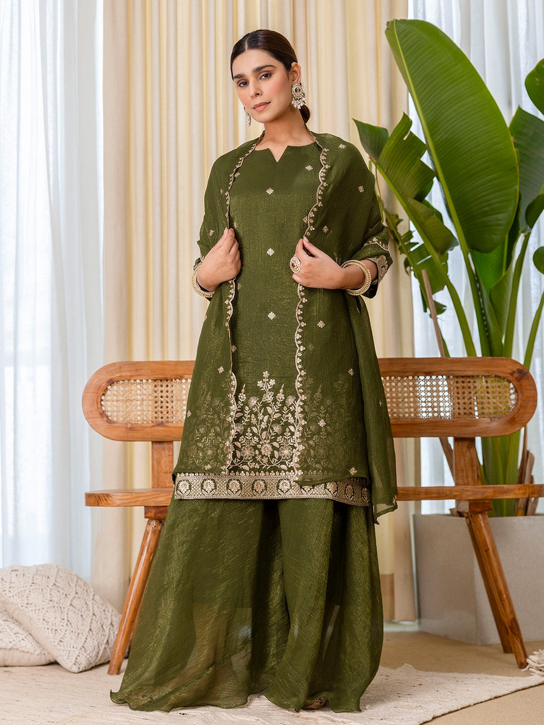 Women’s Crush Tissue Silk Blend Kurta Pant Set with Floral Zari Embroidery